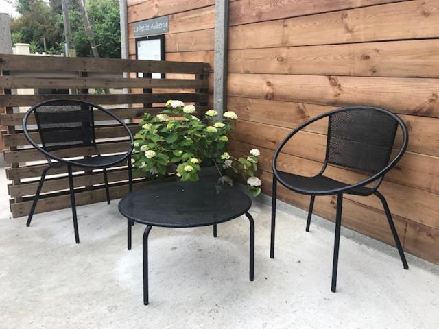 Hotel La Petite Auberge 아레즈 외부 사진